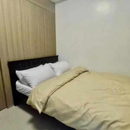 Staycation Condosort