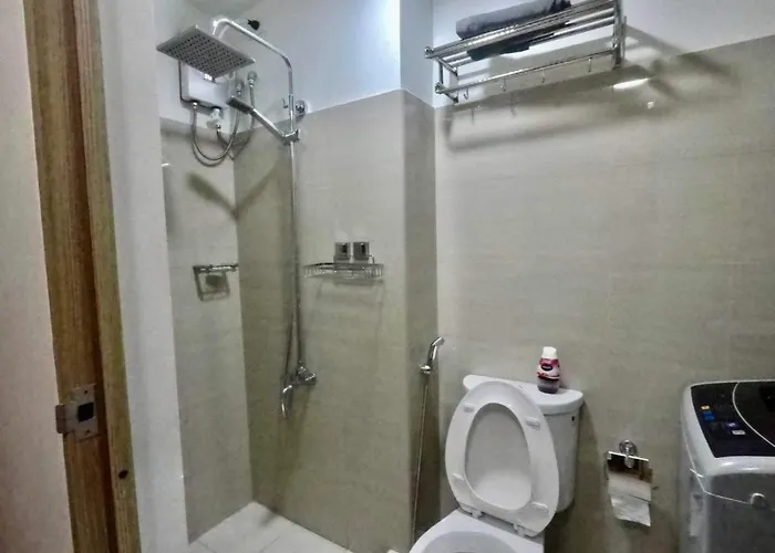 Staycation Condosort
